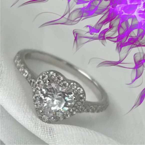 💜 HALO HEART CZ RING IN STERLING SILVER NIB WOMEN’S SIZE 9 💜 - Picture 3 of 9